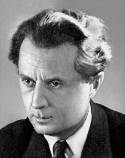 Adolfas Valeška