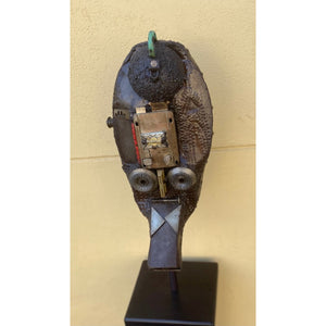 Daniel Bamigbade (Benin) | Mask | Iron, small found metal objects, H:51