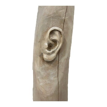 Miglė Janušaitė Jašauskė, Klausykla No. 11, 2026, wood, H 195 cm