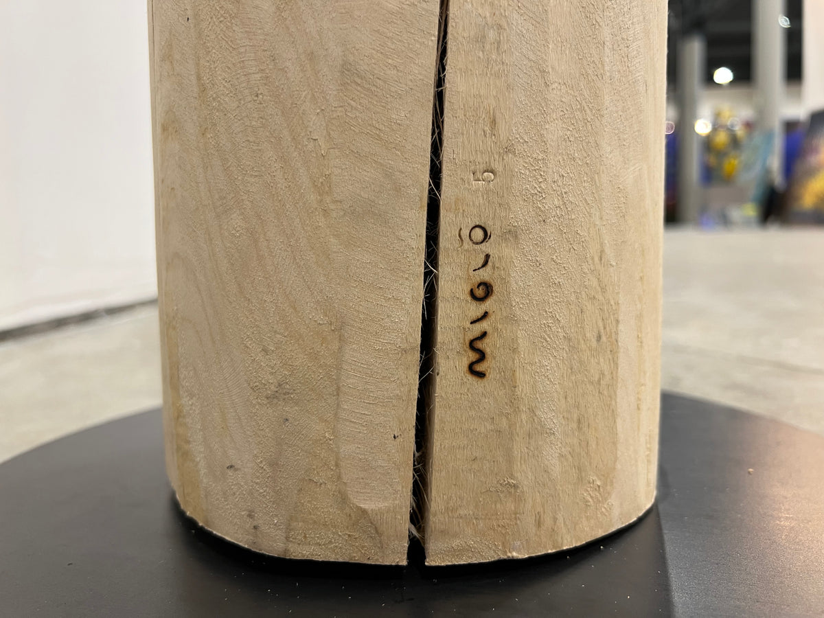 Miglė Janušaitė Jašauskė, Klausykla No. 5, 2026, wood, H 122 cm
