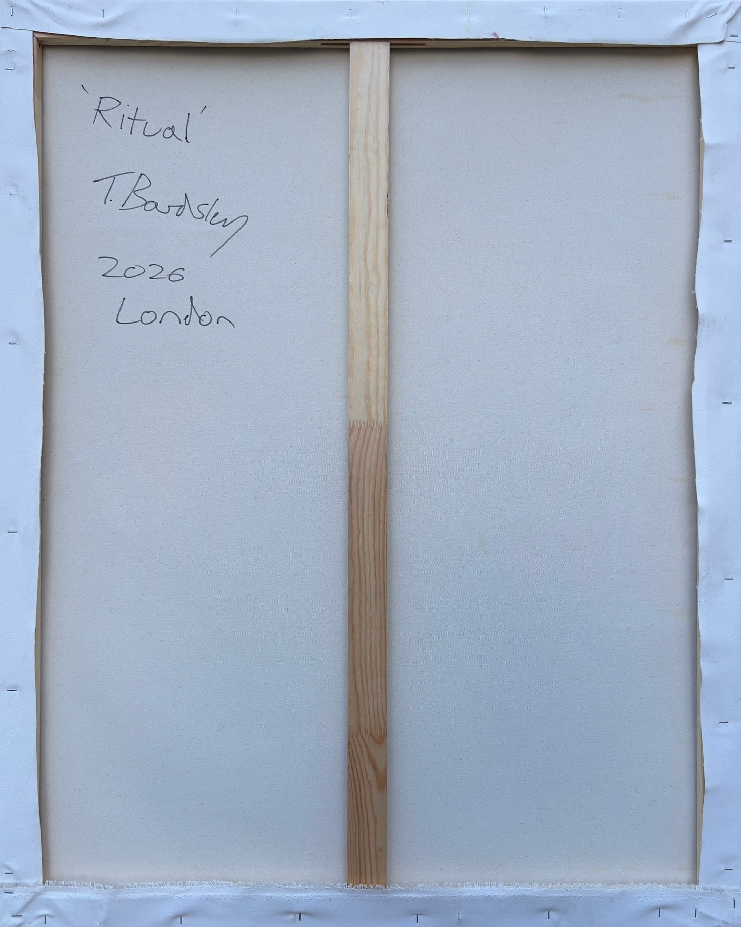 Theo Bardsley | Ritual (liet. Ritualas), 2026 | Drobė, aliejus, aliejinė kreidelė, 102 × 81,5 cm