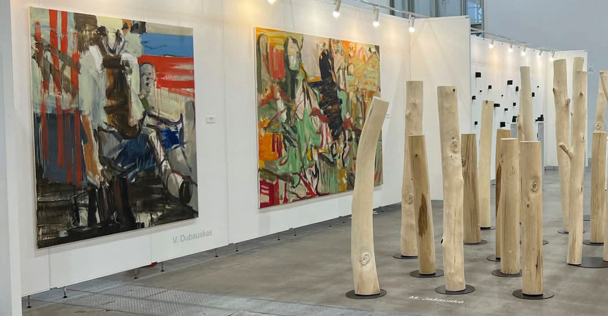 V. Dubauskas paintings and M. Jašauskė sculptures at ArtVilnius 2026