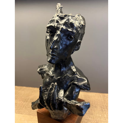 David Aronson | The Violinist | Bronze, 27x19.5x17.5
