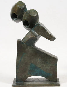 Elena Kepalas (Kepalaitė)<br>Kompozicija, 1970<br>Bronza, 30x17x13